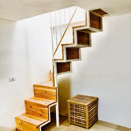 Casa Con Vista A * פולינאנו א מארה